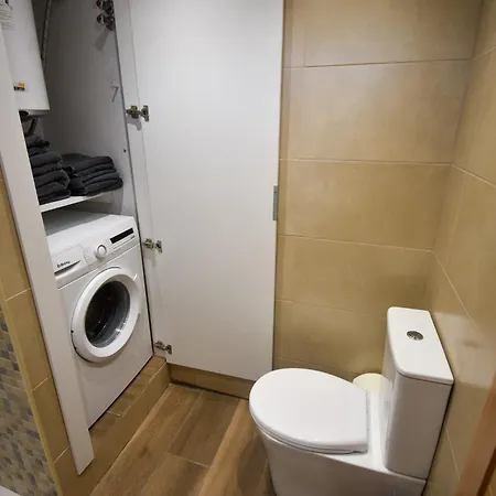 Apartamento Urb Pueblo Del Parque, Luxury 2 Bedroom Apartment. Fantastic Location.
