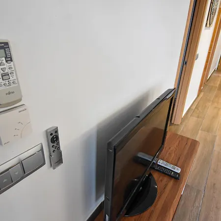 Apartamento Urb Pueblo Del Parque, Luxury 2 Bedroom Apartment. Fantastic Location.