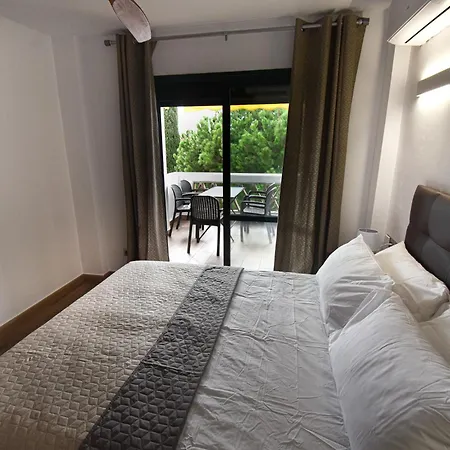 Urb Pueblo Del Parque, Luxury 2 Bedroom Apartment. Fantastic Location.